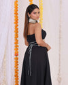 Chic black dress with corset belt and detachable collar, perfect for festive events and stylish parties, offering a versatile and modern fusion wear look.